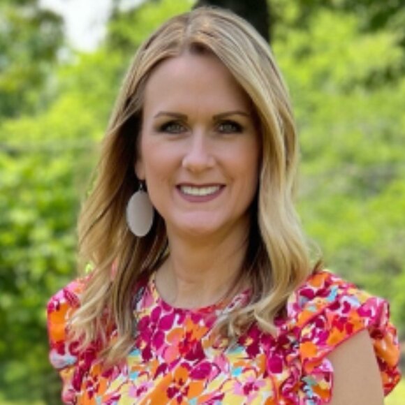 Meet your Posher, Amanda - Picture 1 of 1